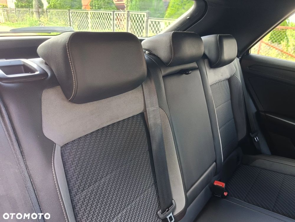 Volkswagen T-Roc 1.5 TSI OPF DSG R-Line - 14