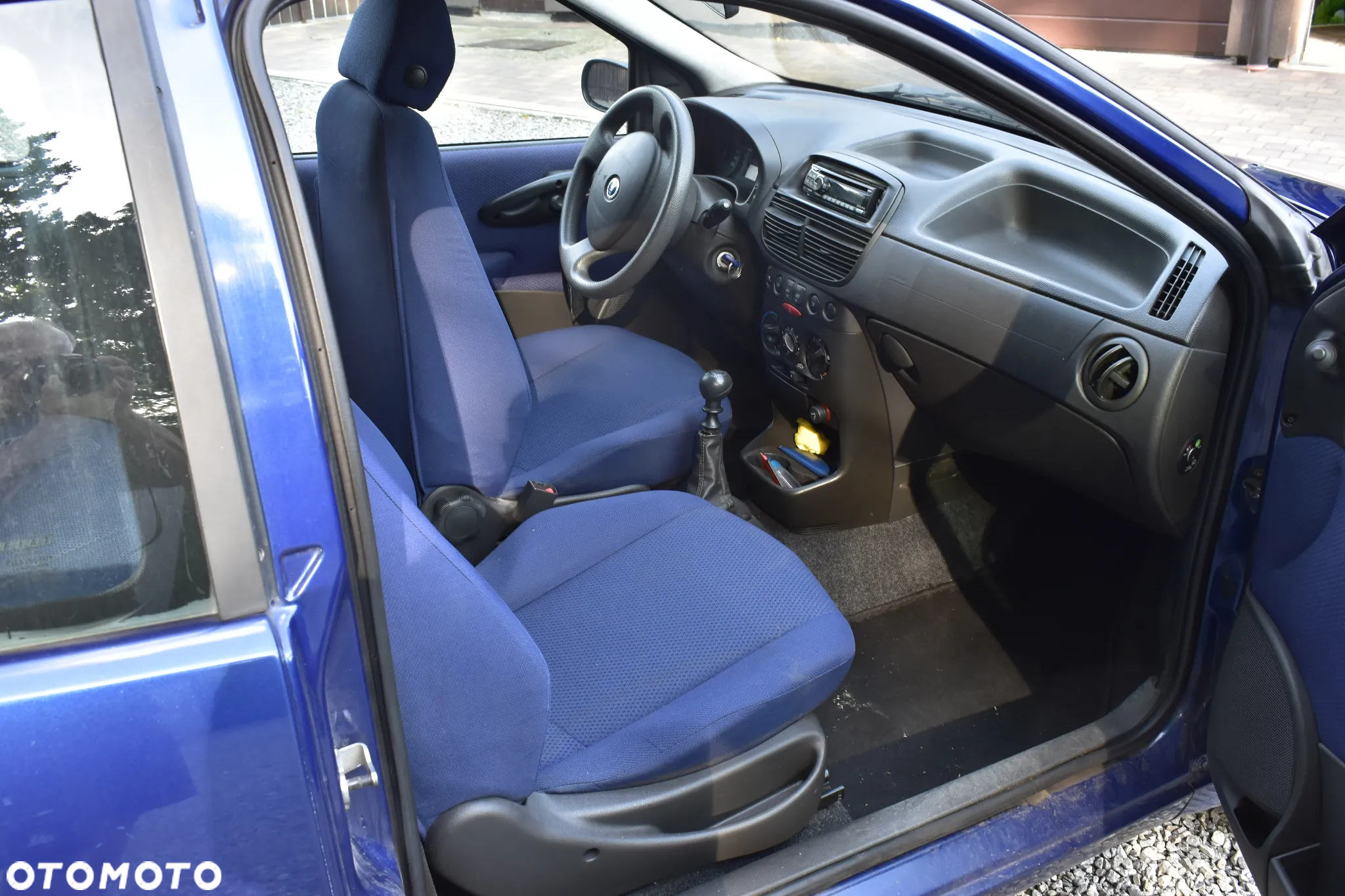 Fiat Punto 1.2 8V - 10