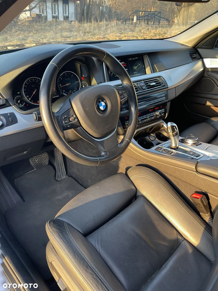 BMW Seria 5 520d - 13