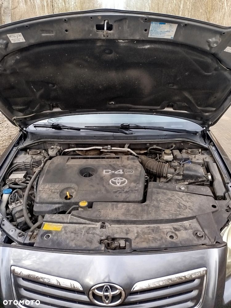 Toyota Avensis 2.2 D-4D Prestige - 34