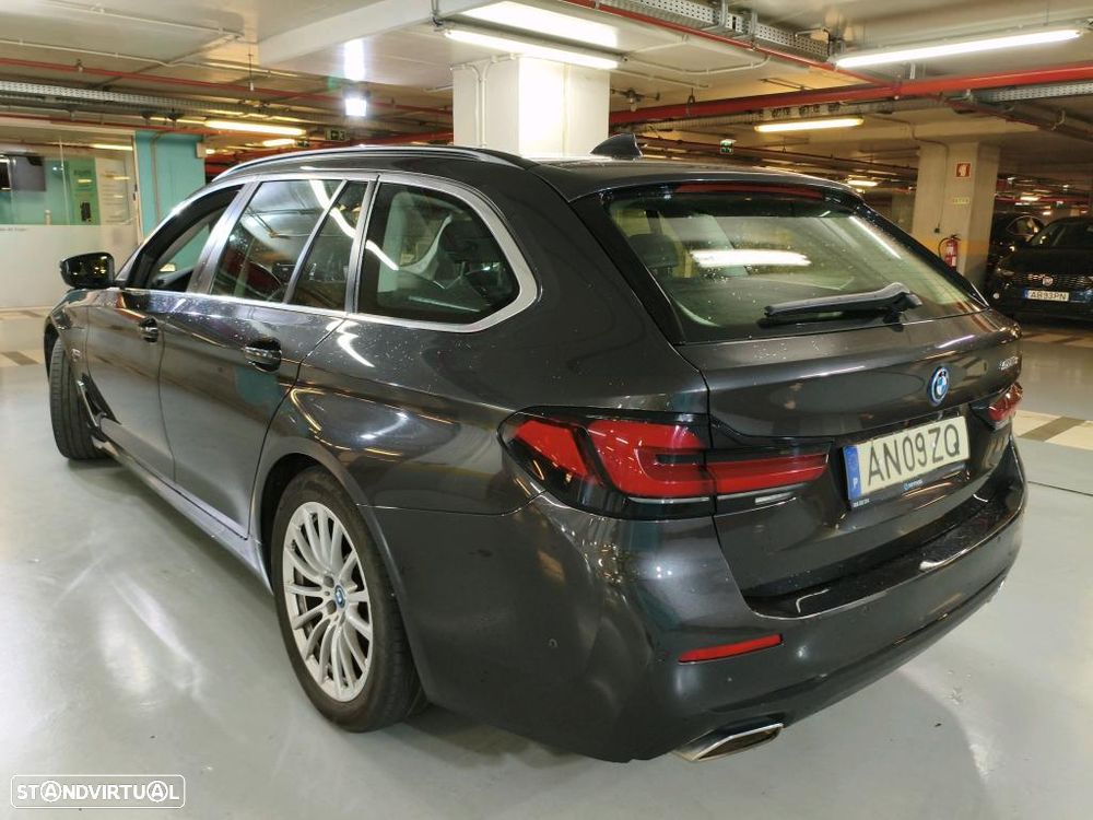 BMW 520 2022 photo 2