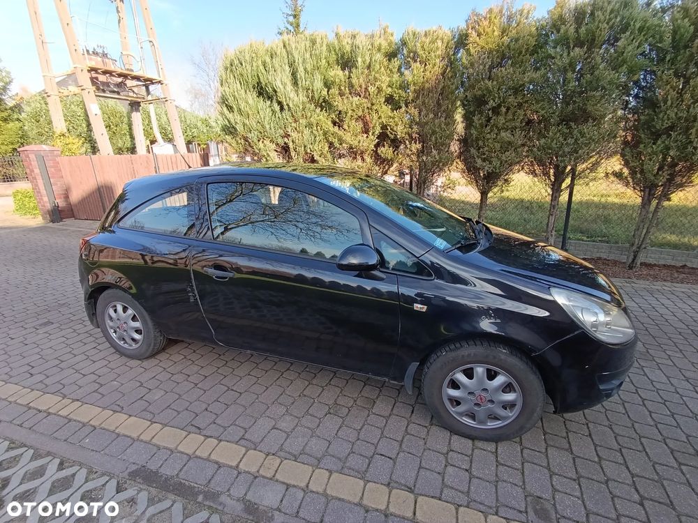 Opel Corsa - 3