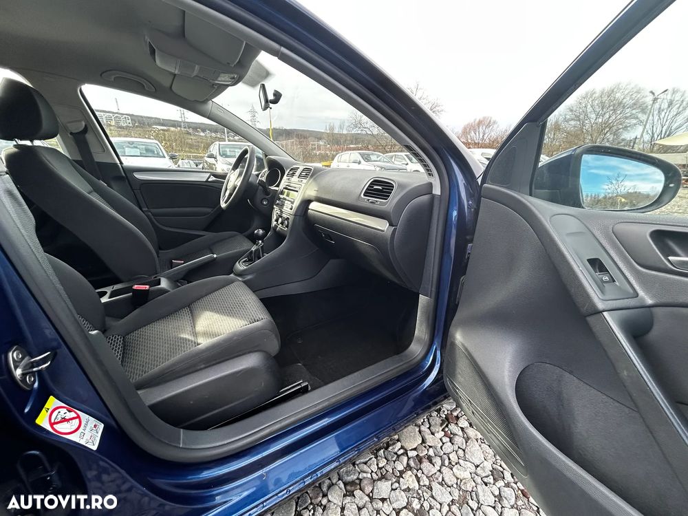 Volkswagen Golf - 15