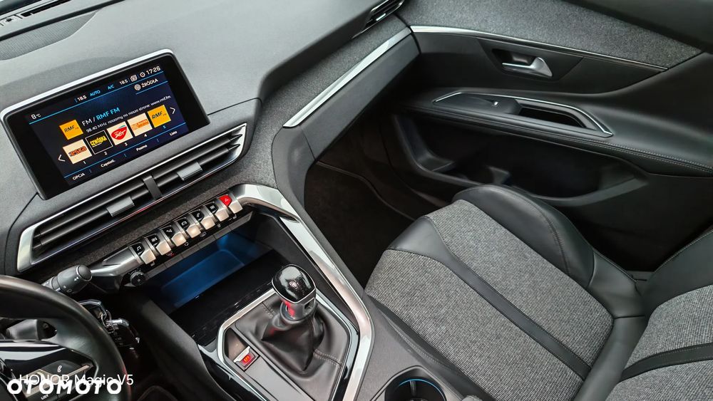 Peugeot 5008 BlueHDI 120 Stop & Start Allure - 11