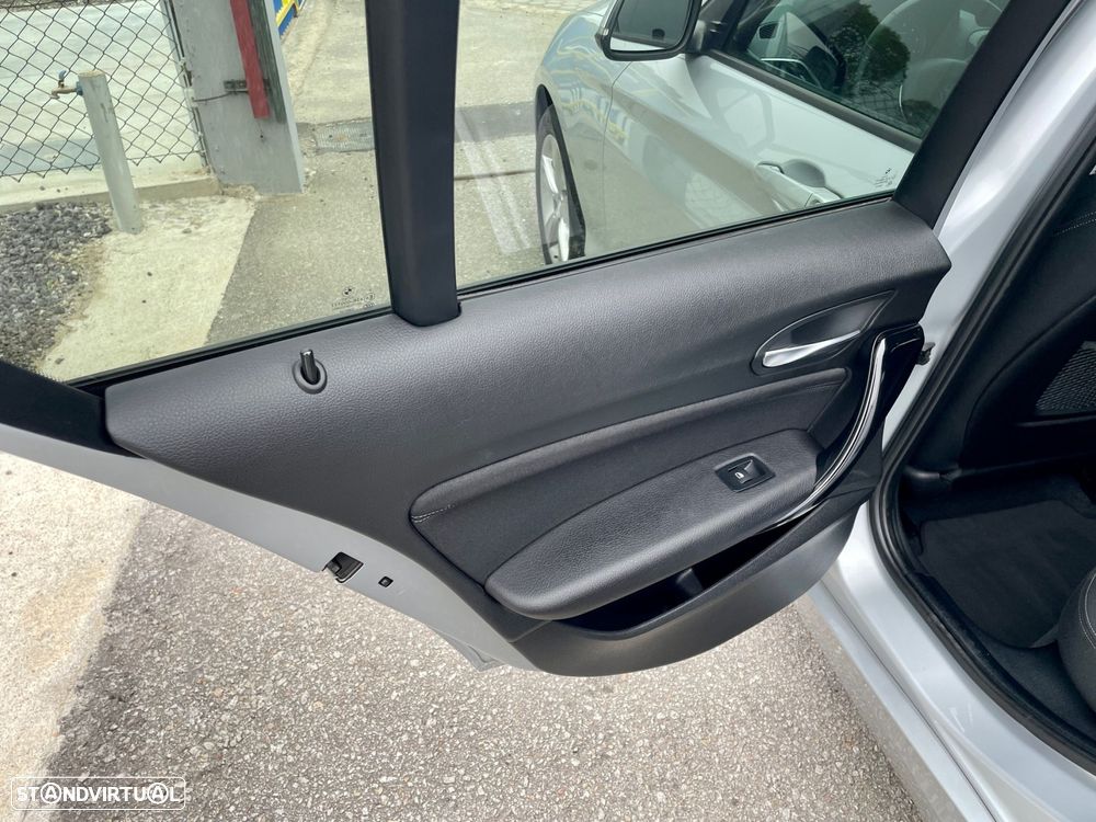 BMW 116 d Advantage - 19