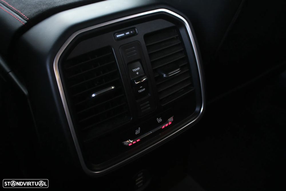 Porsche Macan GTS PDK - 42