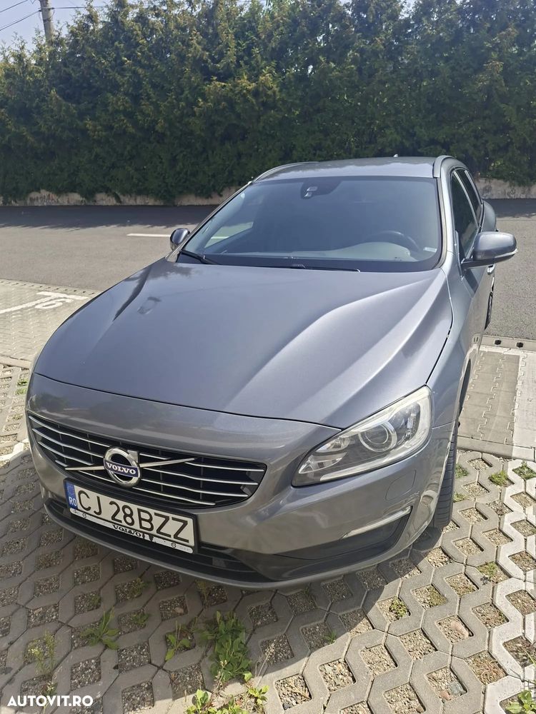 Volvo V60 D3 Summum - 1