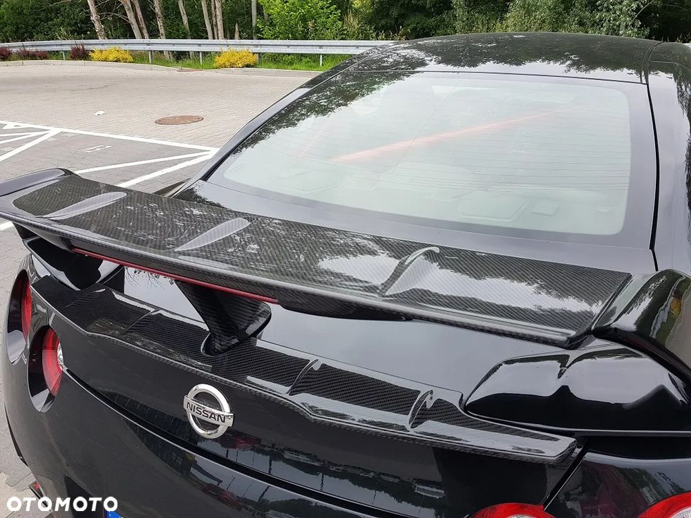 Nissan GT-R - 30