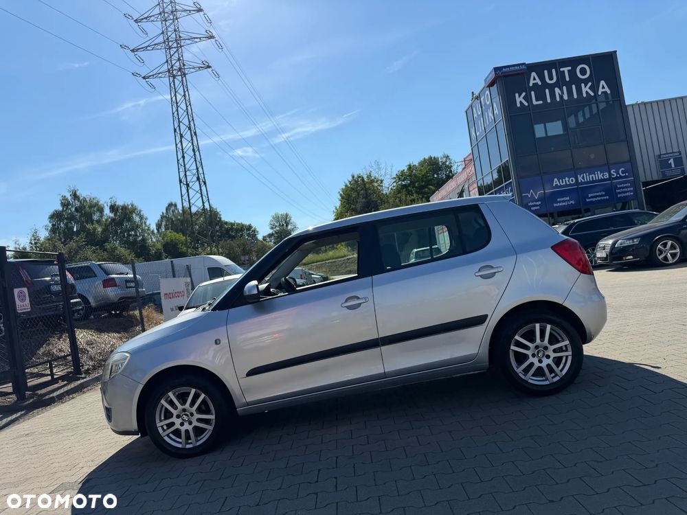 Skoda Fabia 1.4 16V Comfort - 6