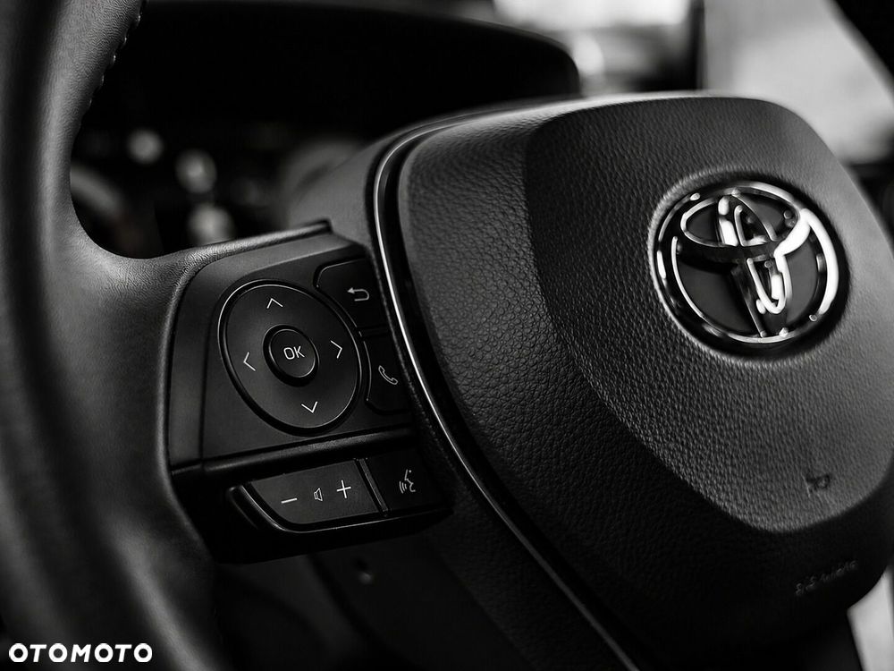 Toyota Corolla 1.8 Hybrid Comfort - 17