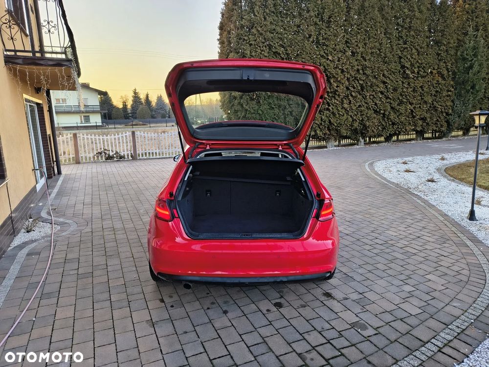 Audi A3 Sportback - 17