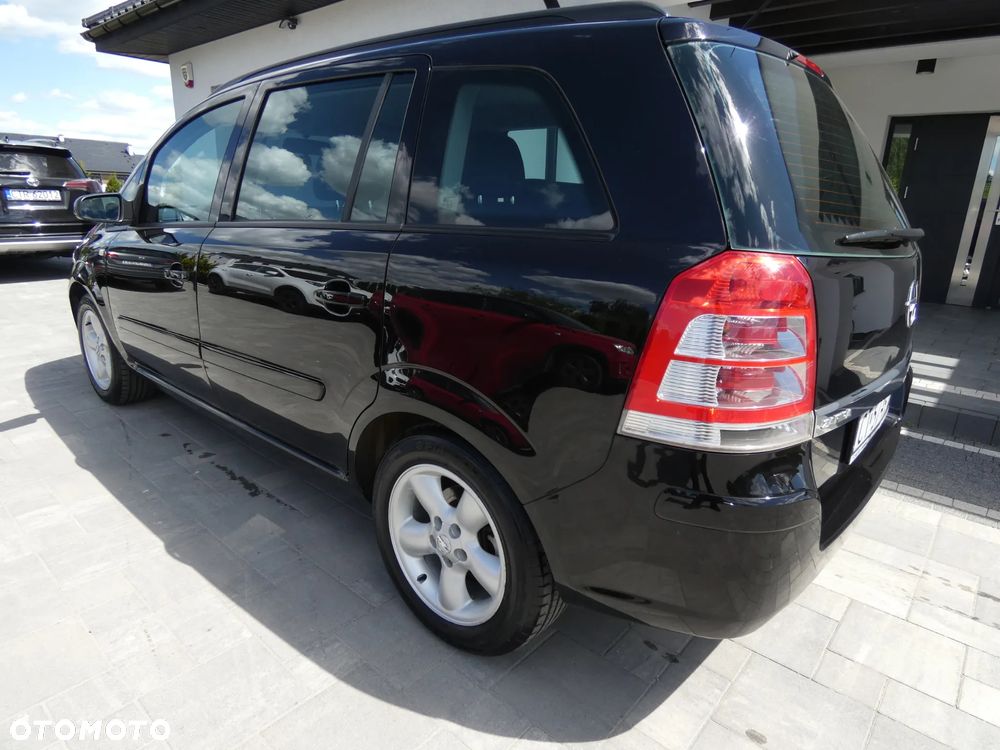 Opel Zafira 1.6 Enjoy - 13