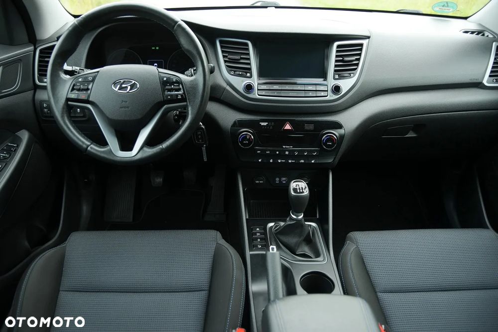 Hyundai Tucson blue 1.6 GDi 2WD Intro Edition - 29