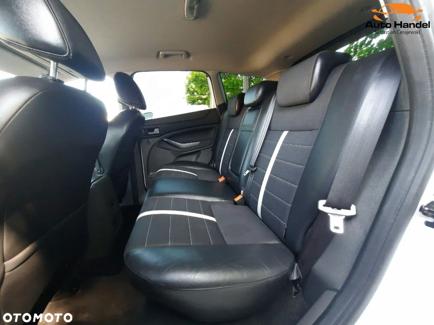 Ford Kuga 2.0 TDCi 4x4 Titanium - 37