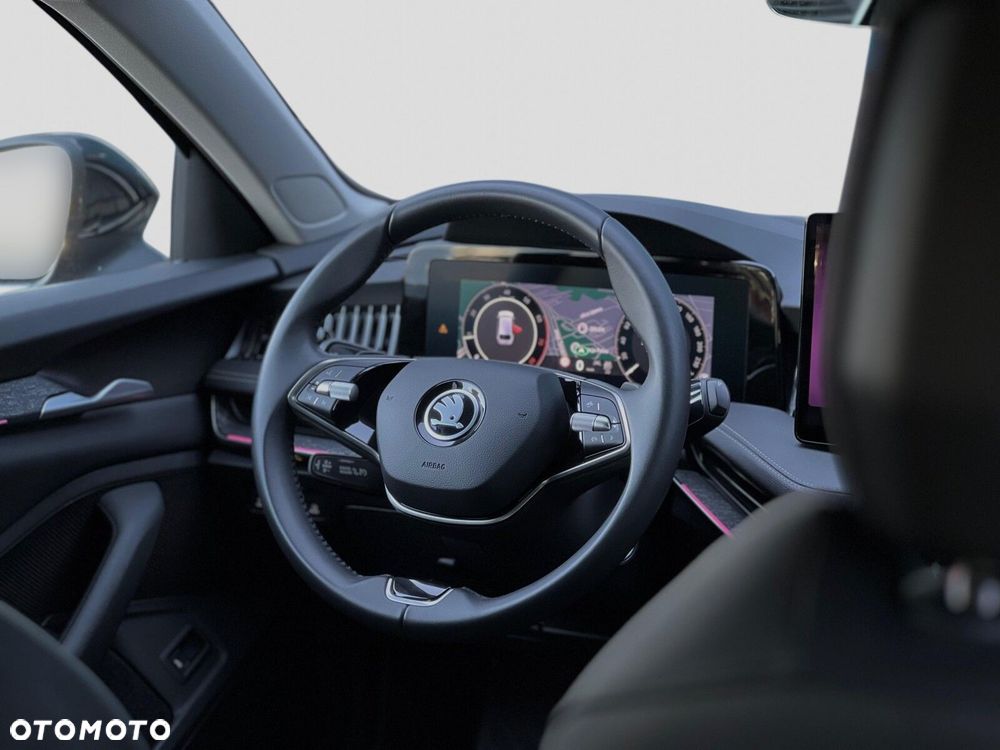 Skoda Superb 1.5 TSI Style DSG - 24