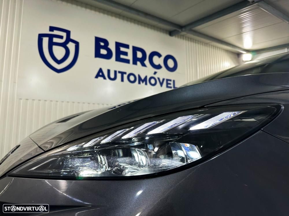 MG MG4 77 kWh Extended Range Luxury - 14