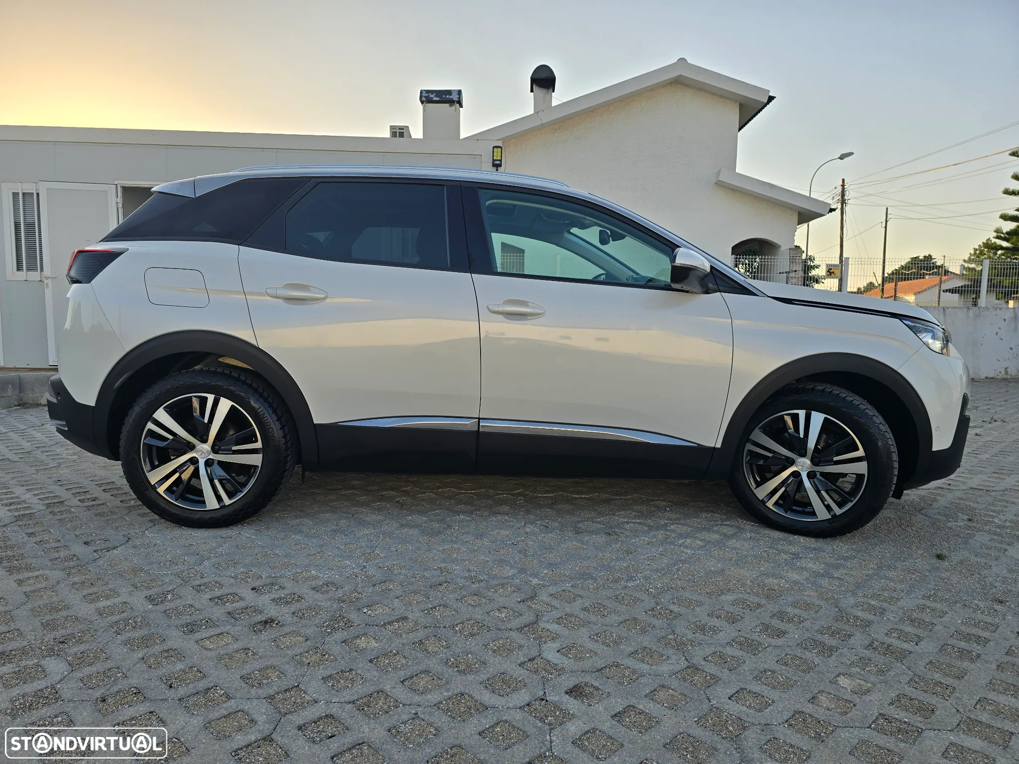 Peugeot 3008 1.6 BlueHDi Allure EAT6 - 2