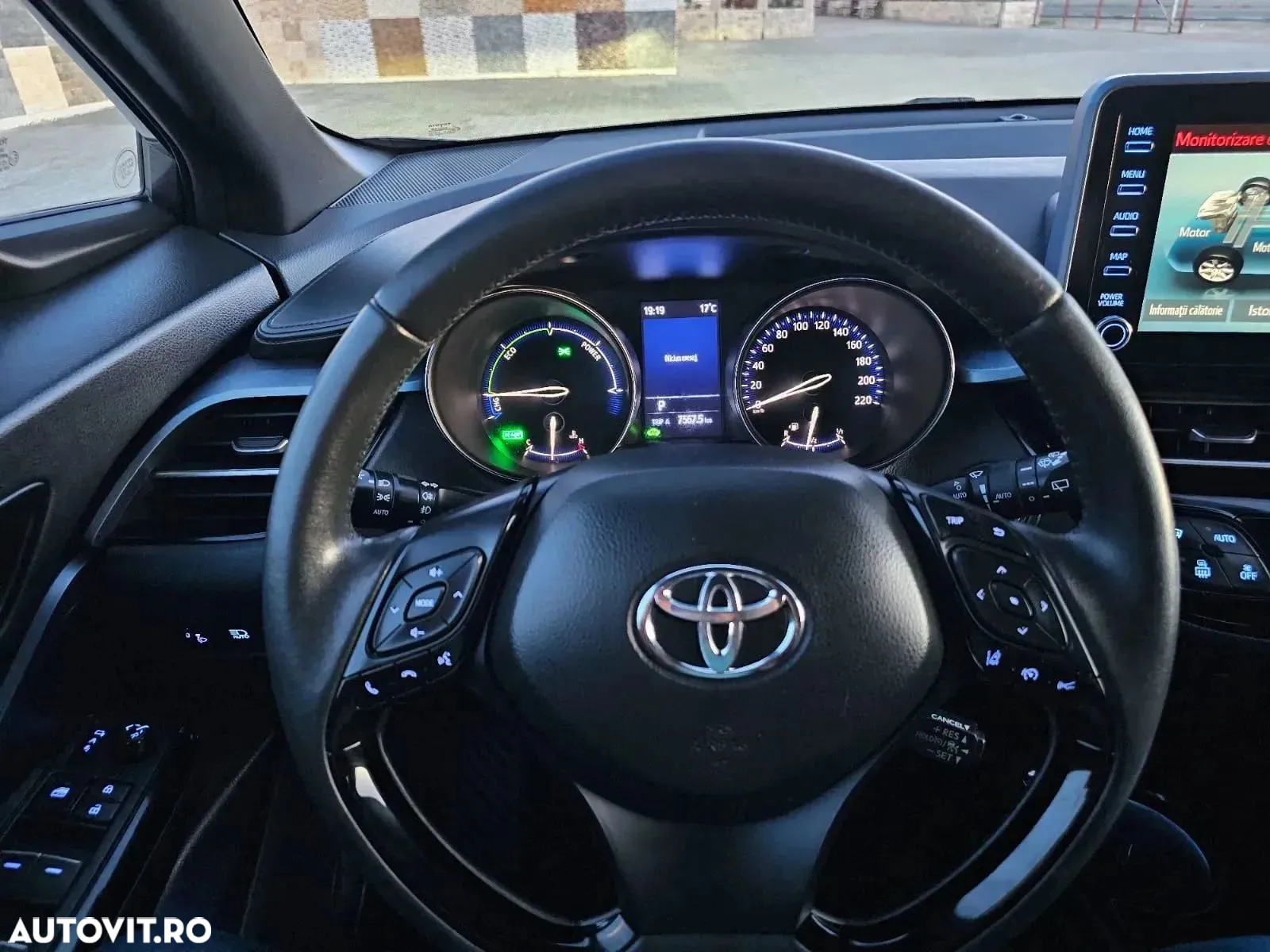 Toyota C-HR 2.0 HSD 184 CP 4x2 CVT C-ult Style bi-tone - 30
