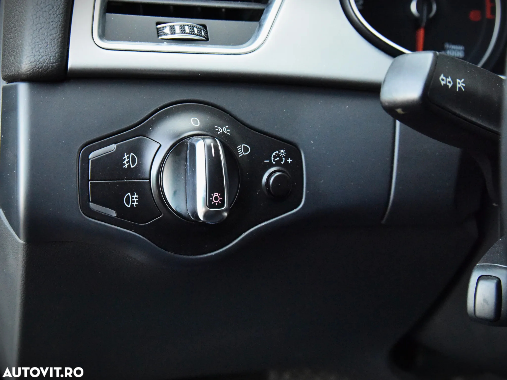 Audi A4 Avant 2.0 TDI DPF multitronic Attraction - 21