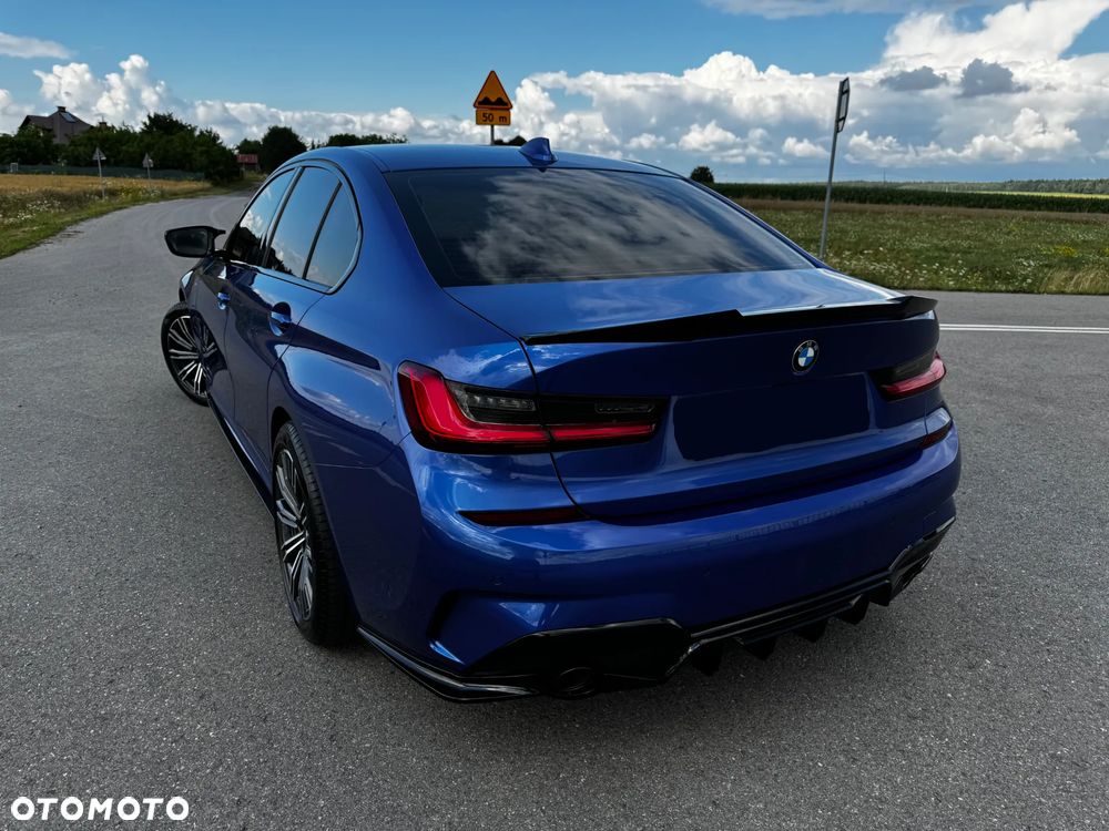 BMW Seria 3 318d M Sport - 2