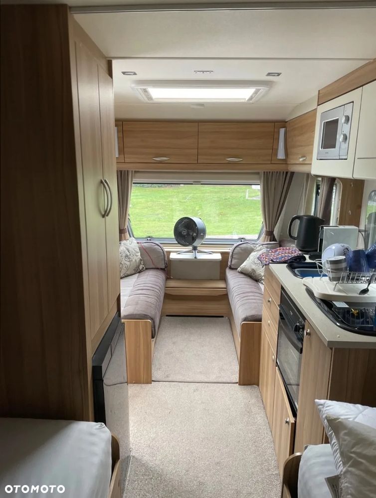 Elddis Xplore 574 - 5