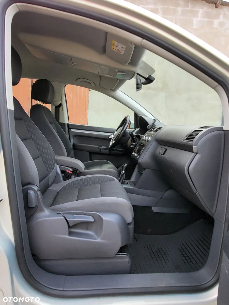 Volkswagen Touran 1.4 TSI Comfortline - 18