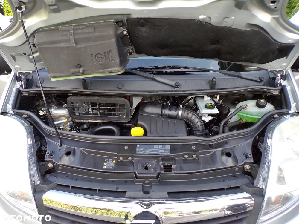 Opel Vivaro L2H1 2.9t - 26