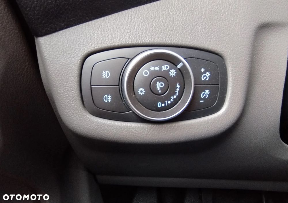 Ford TRANSIT CONNECT - 21