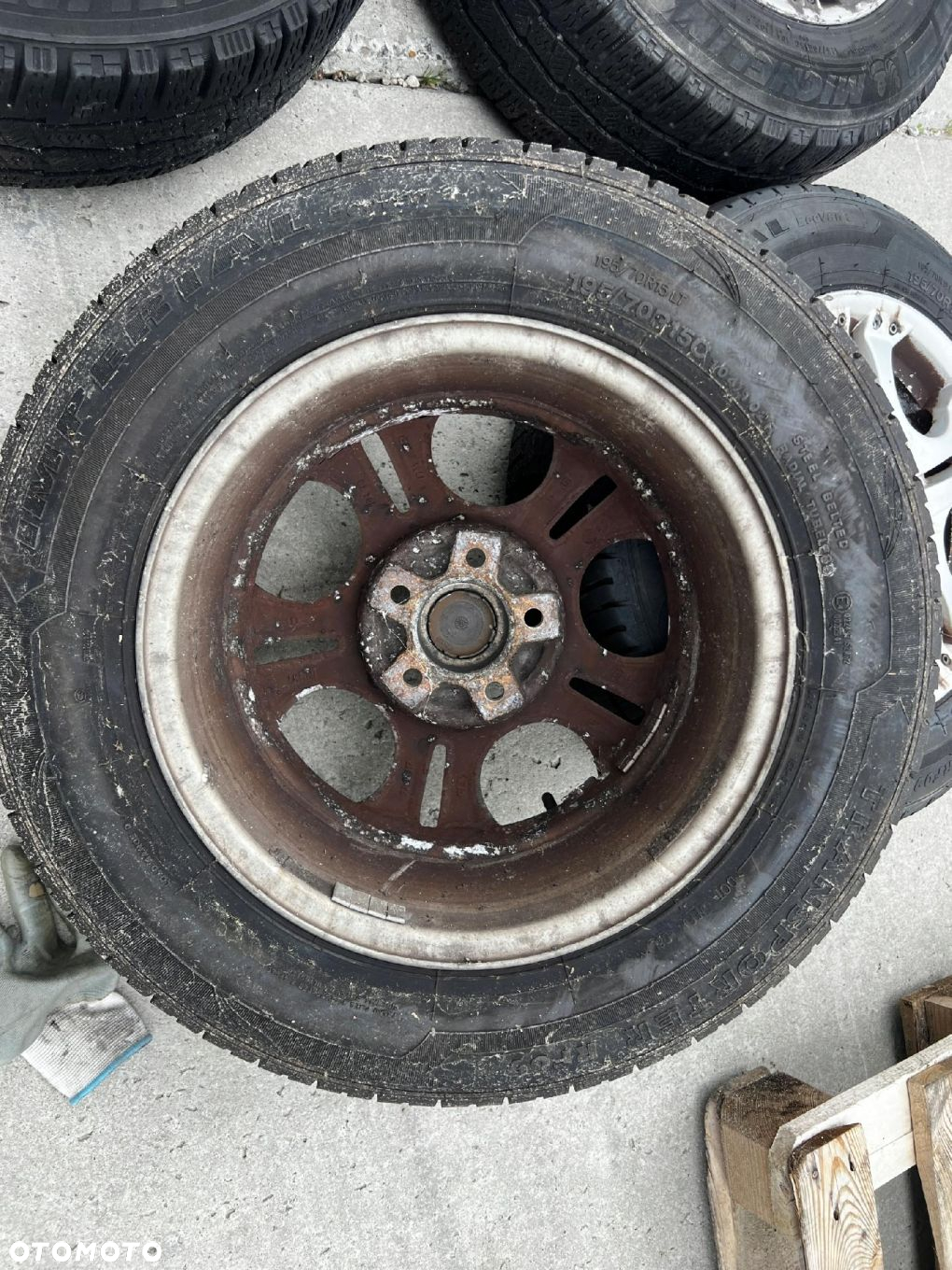 KOŁA FELGI OPONY ZIMOWE LETNIE VW VOLKSWAGEN TRANSPORTER T4 195/70 R15 - 13