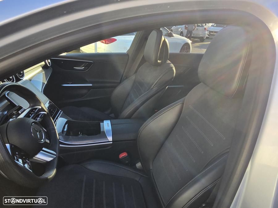 Mercedes-Benz C 300 e AMG Line - 30