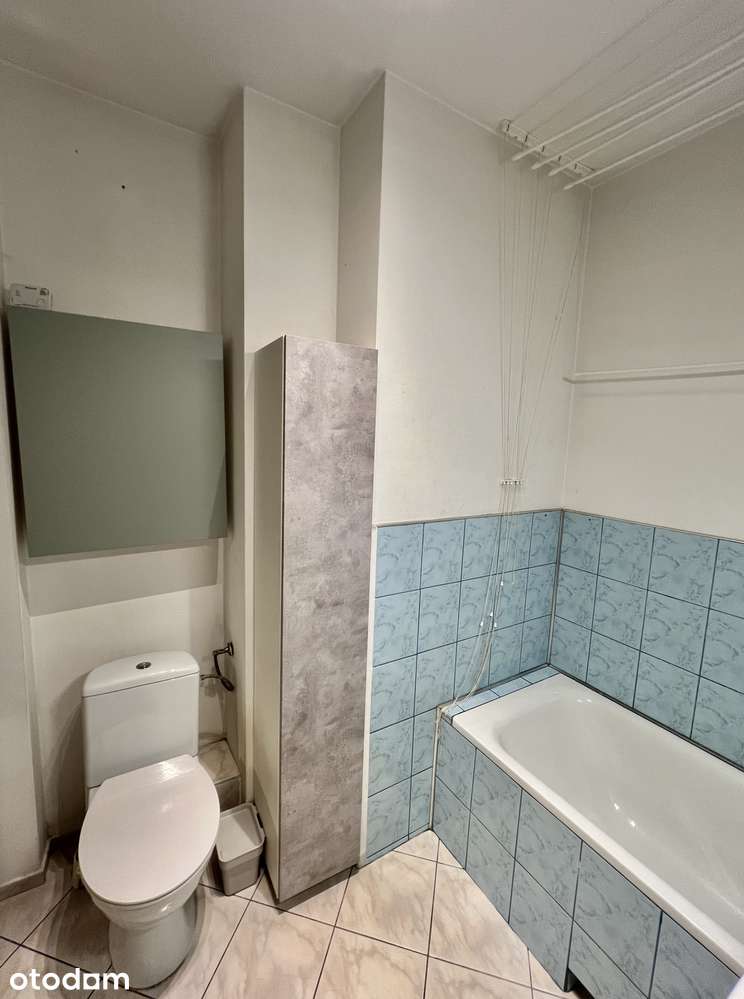 Kraków, 2 Pokoje z oddzielną kuchnią + parking/piwnica (dla 2 osób)