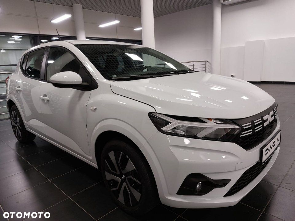 Dacia Sandero - 6