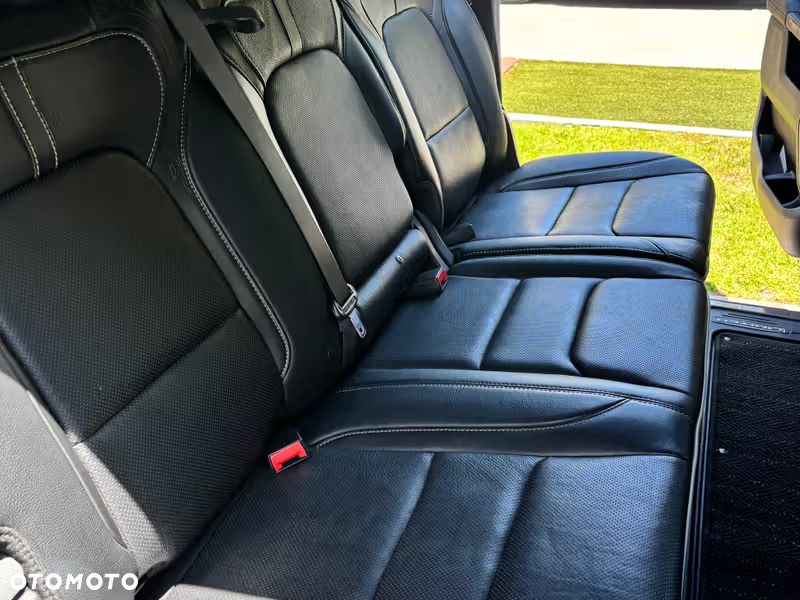RAM 1500 5.7 Crew Cab Limited - 17