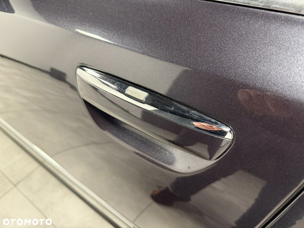Audi A8 4.2 Quattro - 11