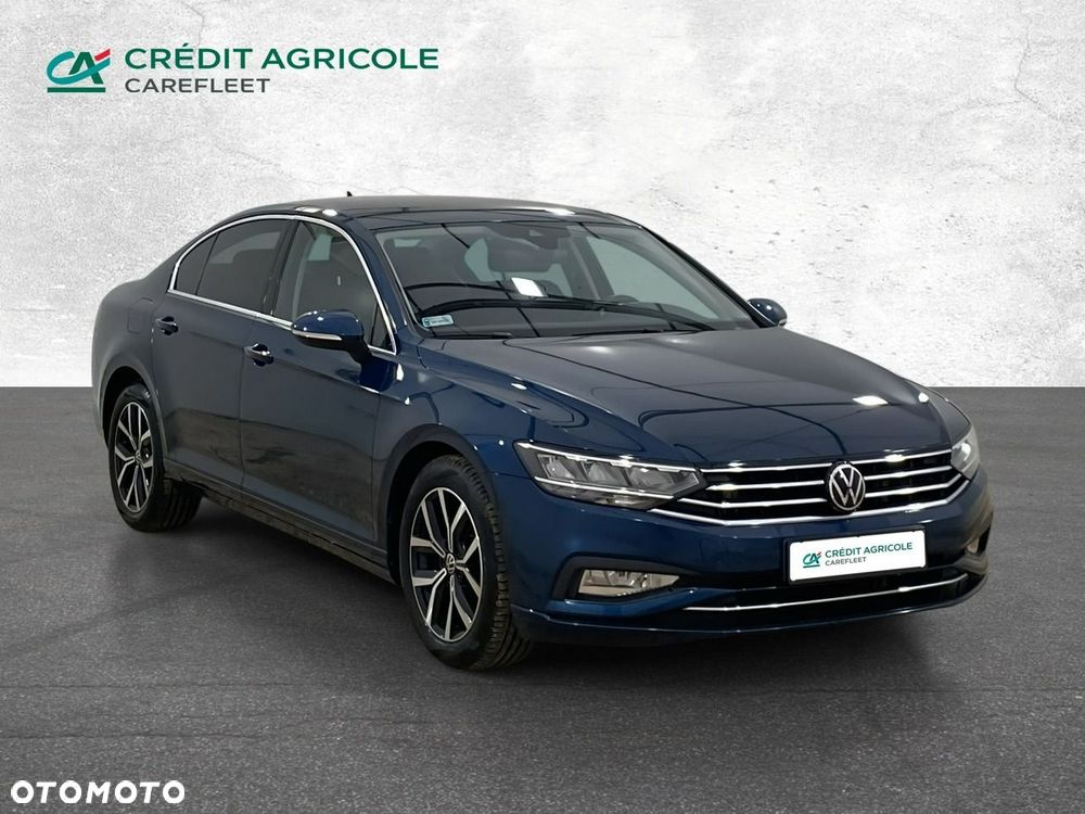 Volkswagen Passat - 4