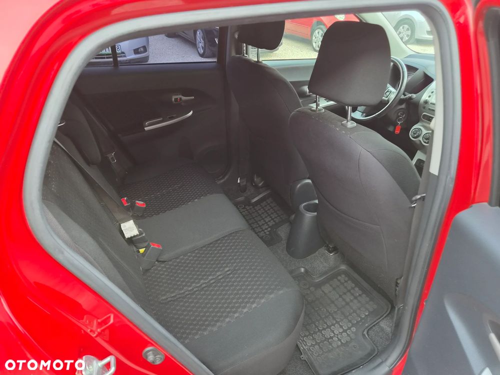 Toyota Urban Cruiser - 19