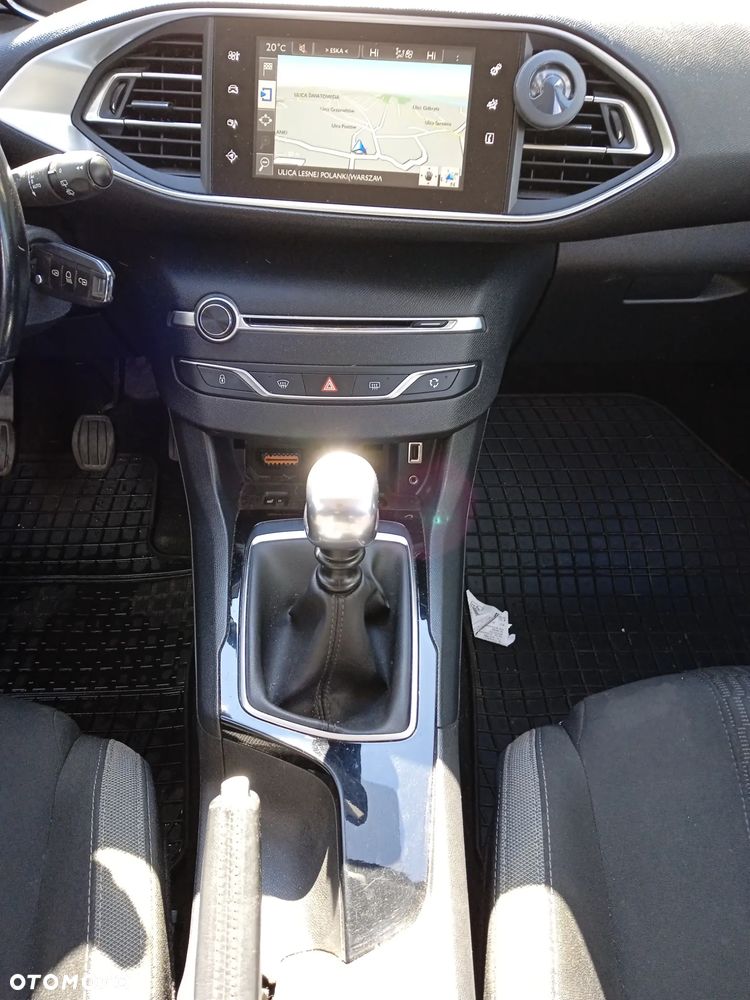 Peugeot 308 PureTech 130 Stop & Start Allure - 15