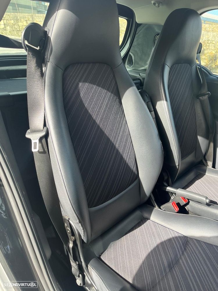 Smart ForTwo Coupé 1.0 mhd Pulse 71 Softouch - 34