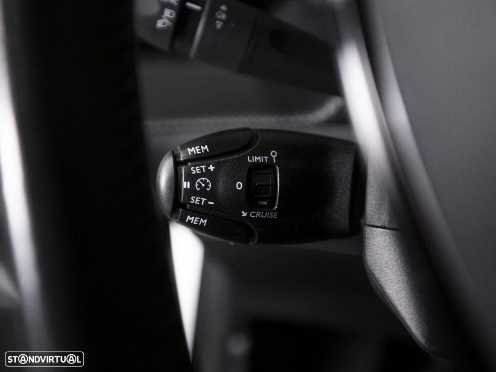 Peugeot 208 1.5 BlueHDi Active - 18