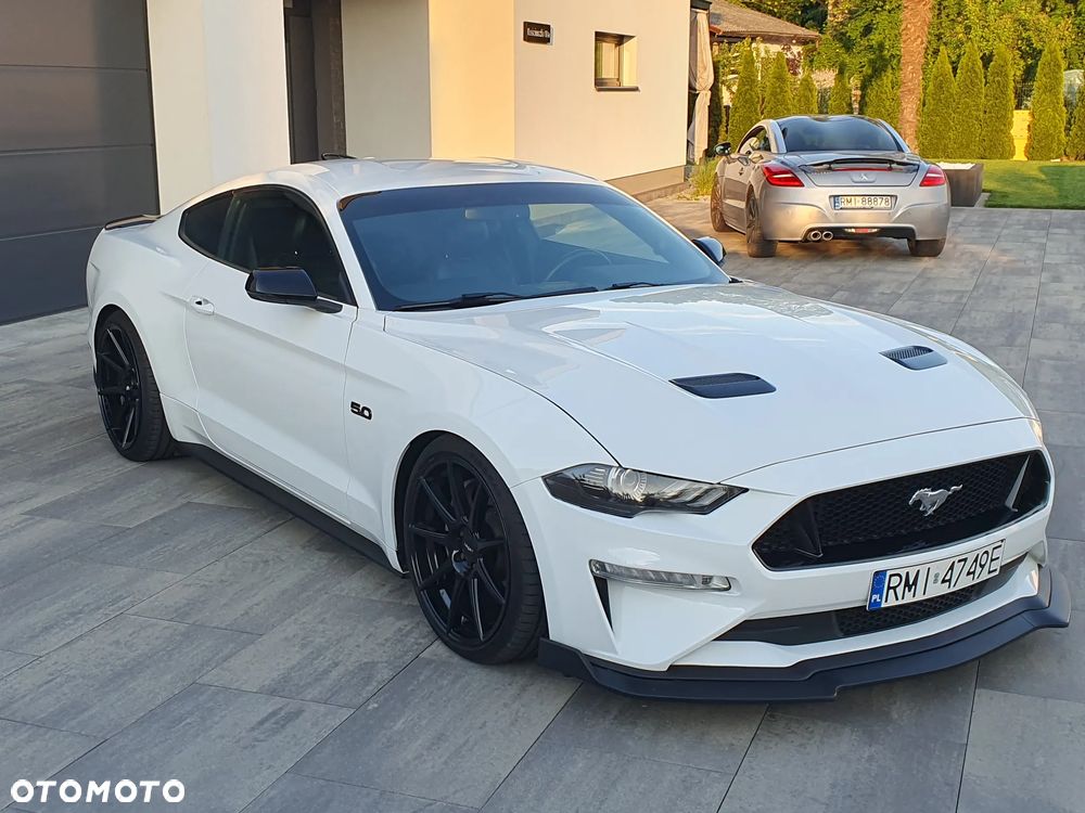 Ford Mustang - 6