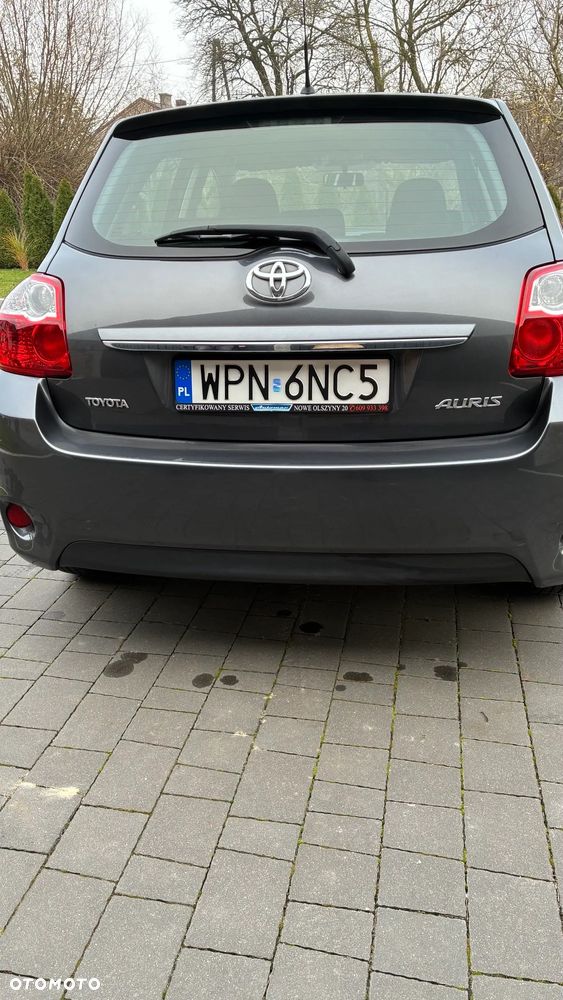 Toyota Auris - 4