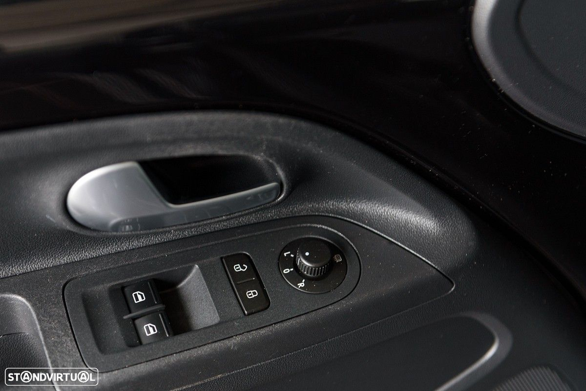VW Up! 1.0 Move - 31