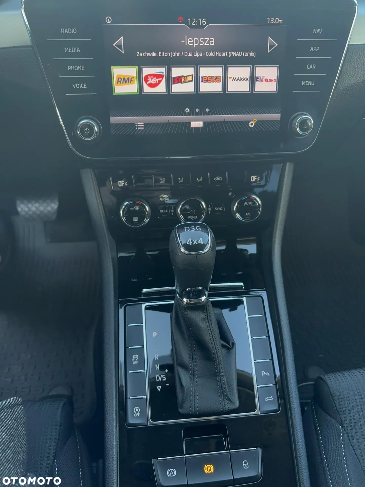 Skoda Superb 2.0 TDI 4x4 Ambition DSG - 17