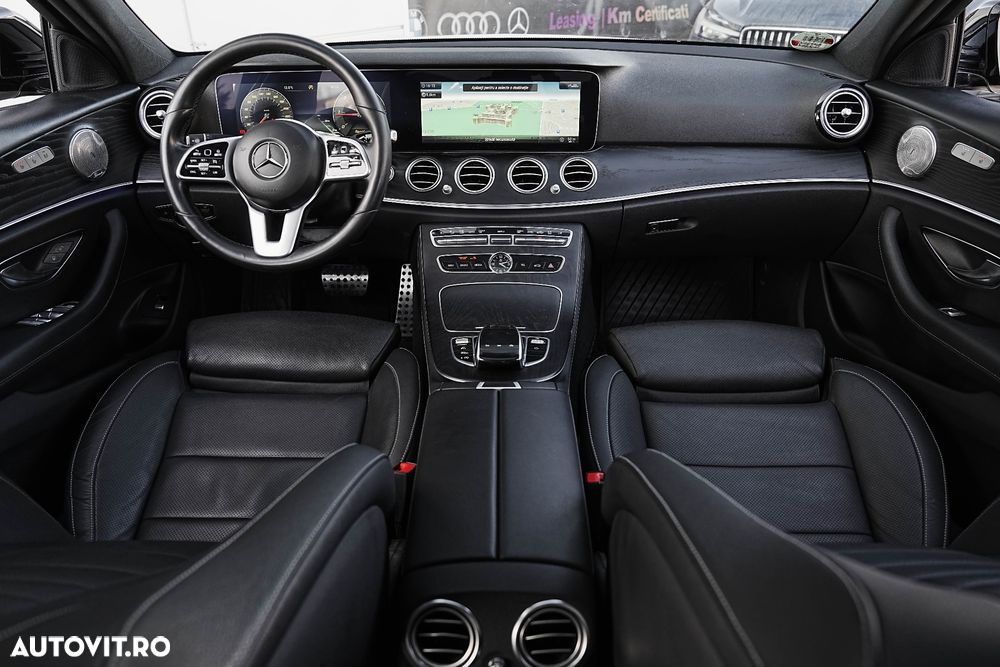 Mercedes-Benz E 220 d 9G-TRONIC AMG Line - 4