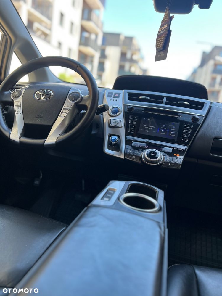 Toyota Prius+ 1.8 HSD Premium - 19