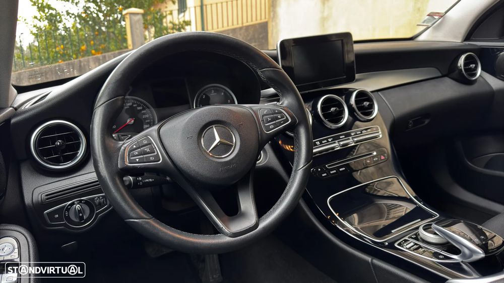 Mercedes-Benz C 200 - 16