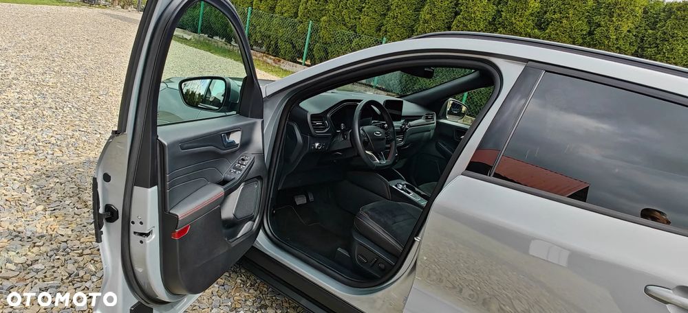 Ford Kuga 2.5 Duratec PHEV ST-LINE X - 11