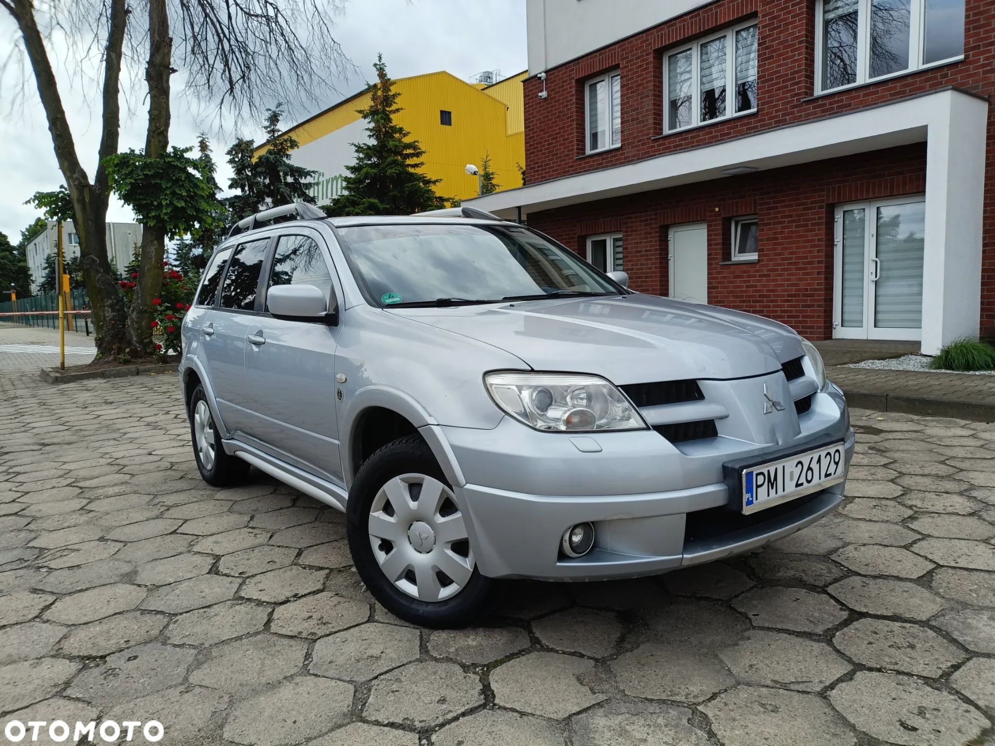 Mitsubishi Outlander 2.4 Dakar - 1
