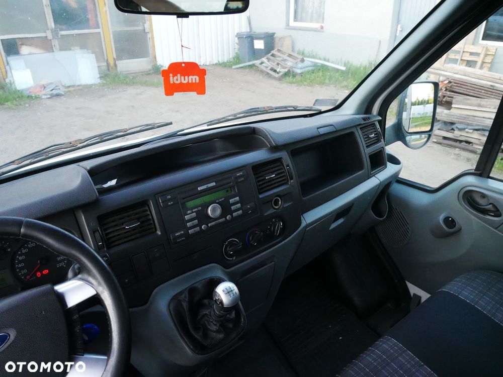 Ford Transit - 14