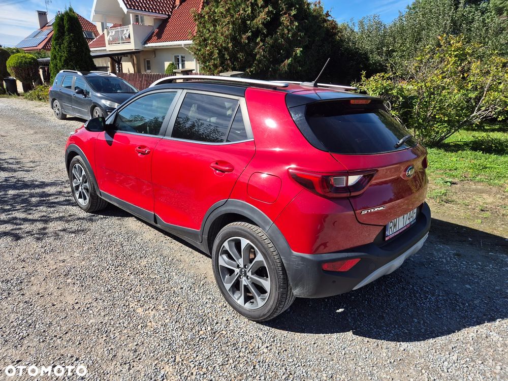 Kia Stonic 1.6 CRDi Platinum Edition - 6